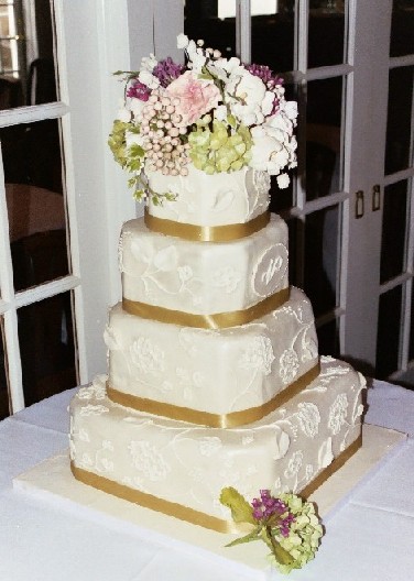 monogram wedding cake