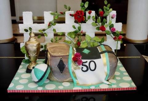 Kentucky Derby Saddle Cake