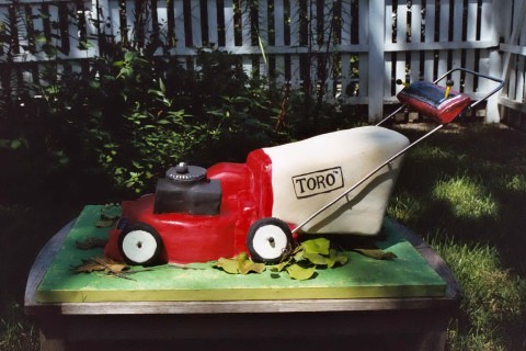 Toro Lawnmower Cake