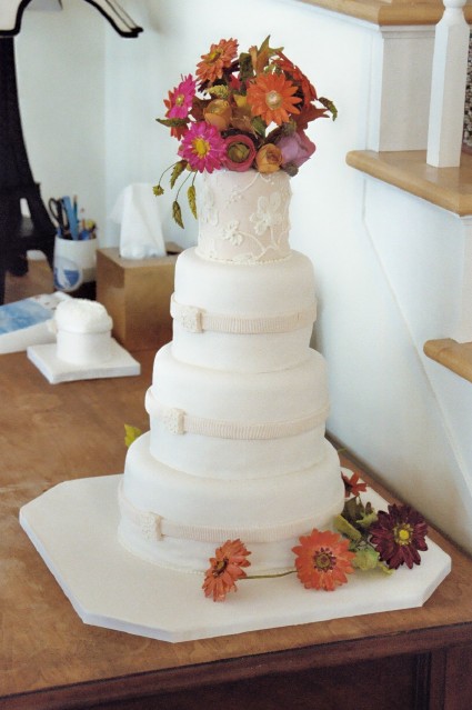 Wedding Cake Decorating