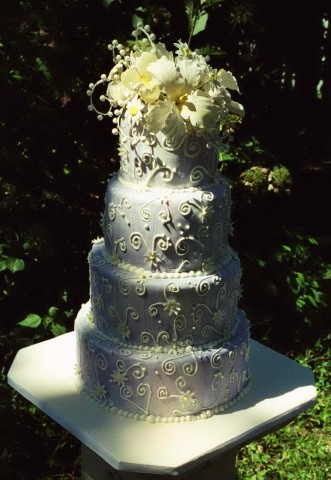 Rolled fondant wedding cake