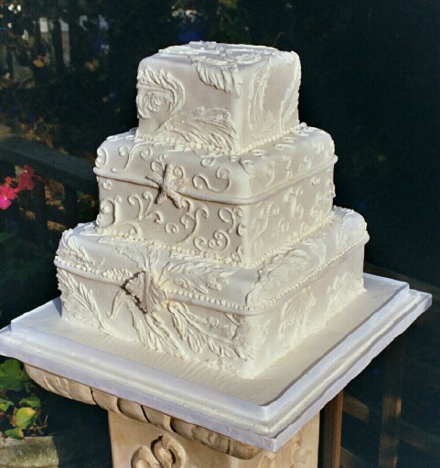Square White Wedding Cakes
